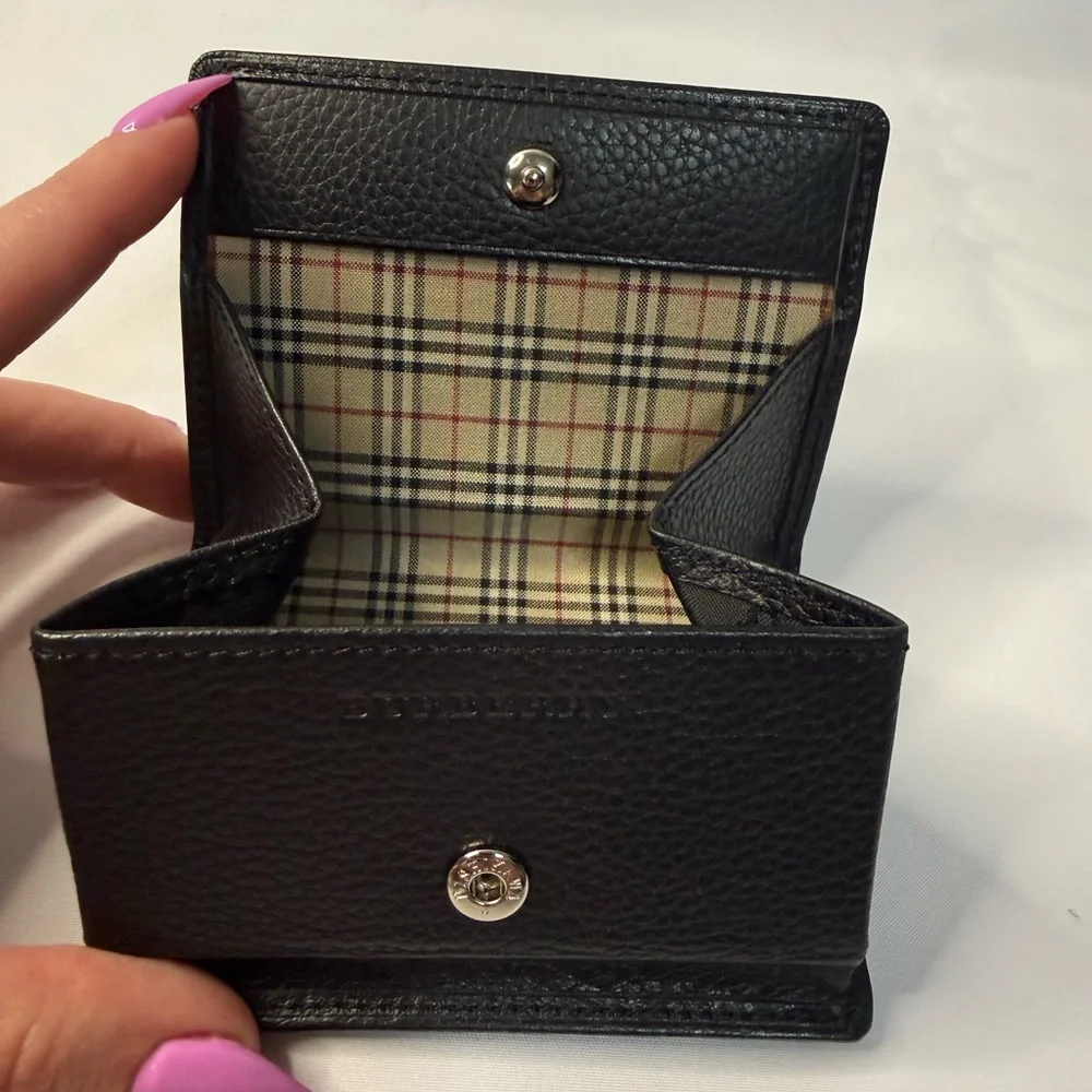 Burberry Pebbled Leather Mini Wallet Black Nova Check Interior w Box